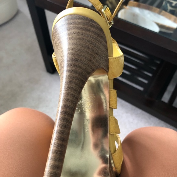 Bebe shoes - Picture 2 of 3